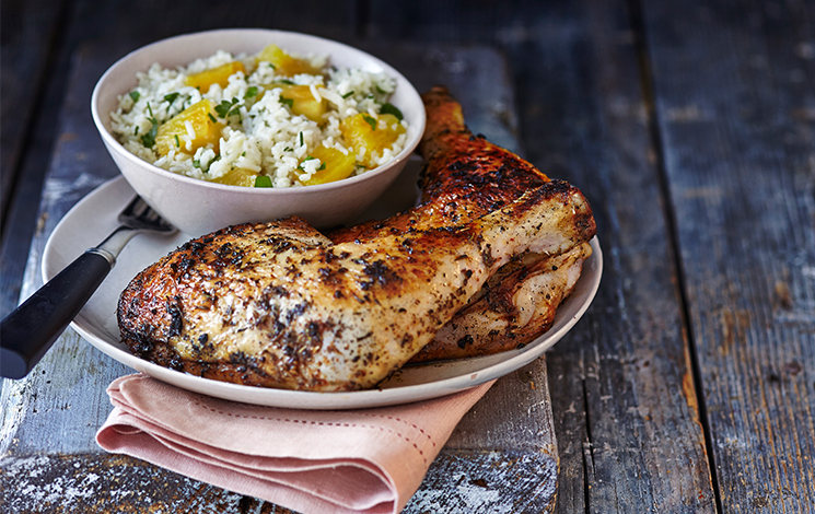 Cajun blackened BBQ chicken with pineapple and herb rice – Kallo