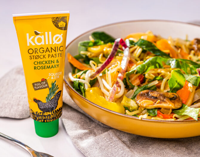 Fried Noodles Thai Style – Kallo