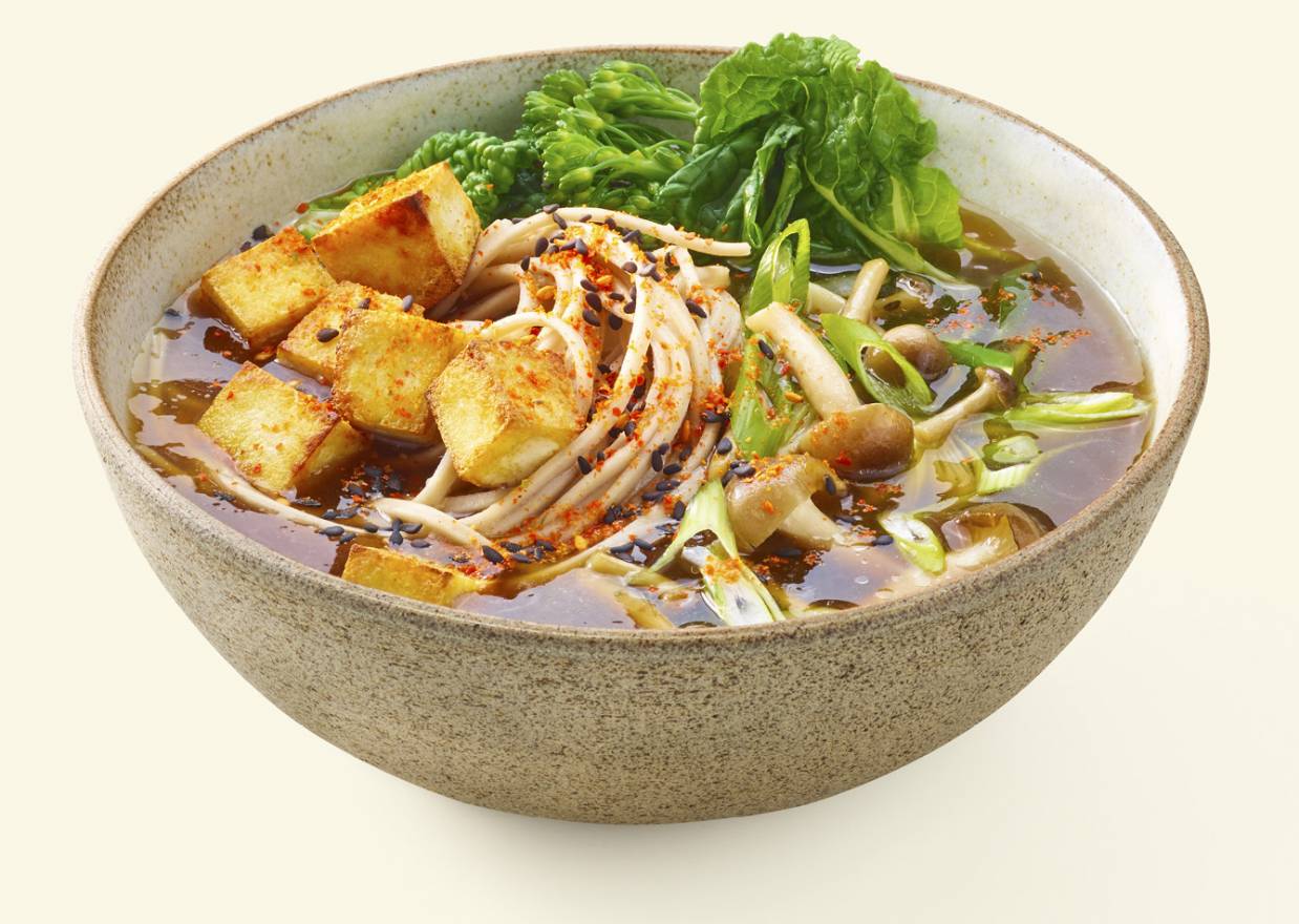 Ramen with vegetable broth, tofu, mushrooms and greens – Kallo