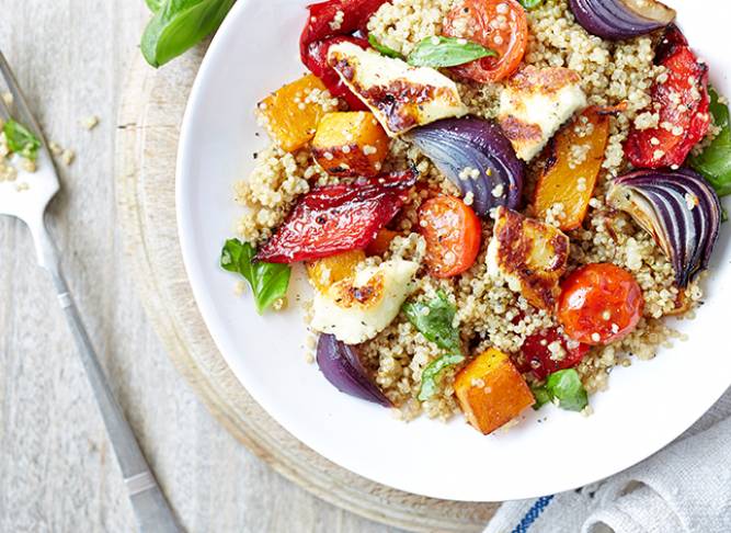 Quinoa salad with roasted Mediterranean vegetables and halloumi